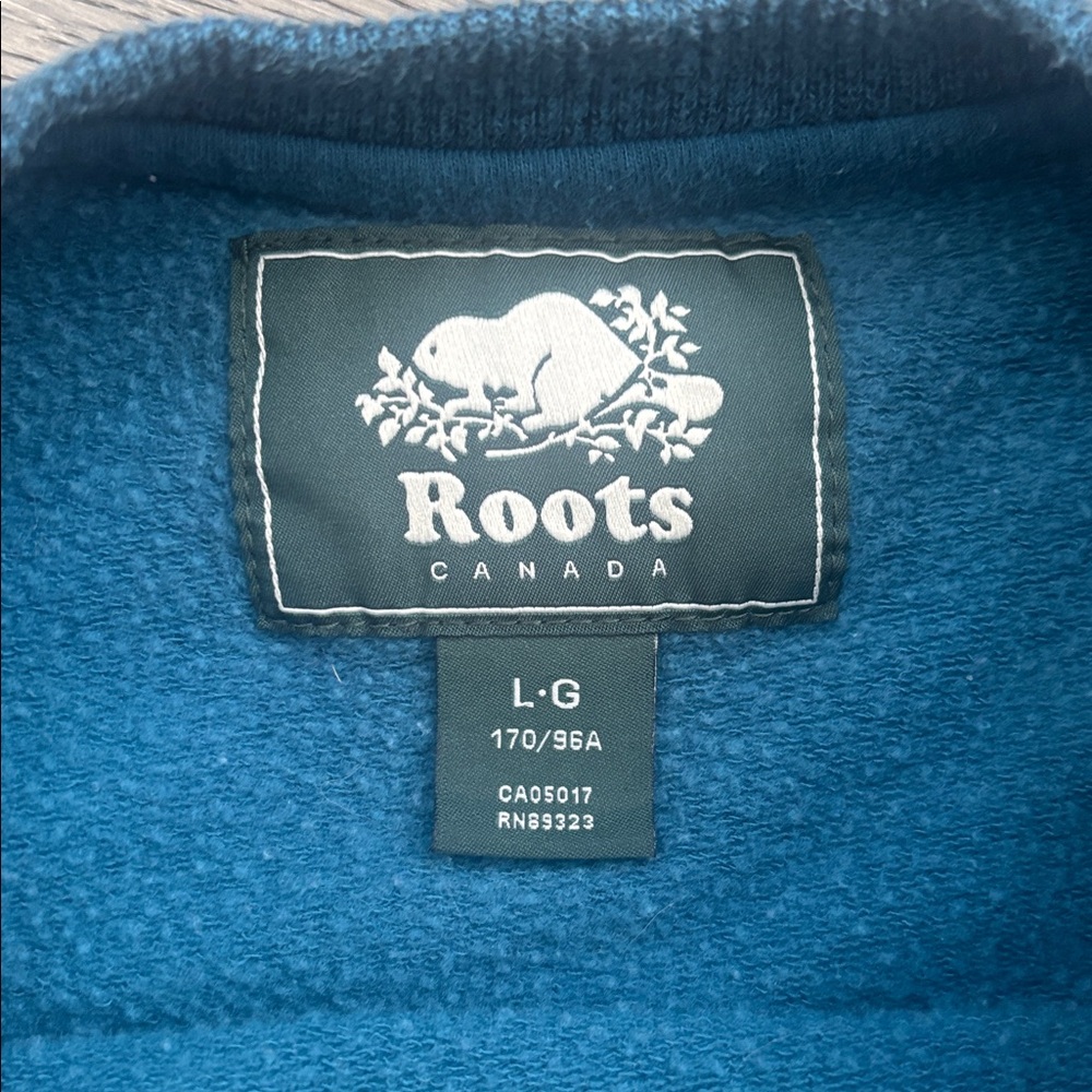 Roots | Blue Grey and White Colour Block Long Sleeve Sweater Size Large - Picture 8 of 11